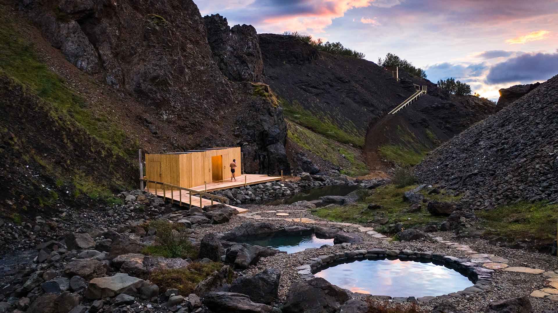 Canyon Baths Húsafell in Westisland