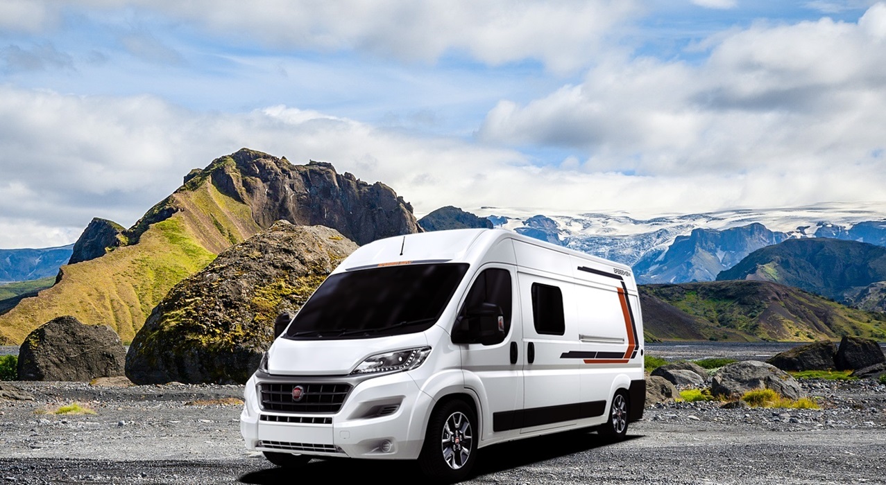 Camper Europcar X13 in Island