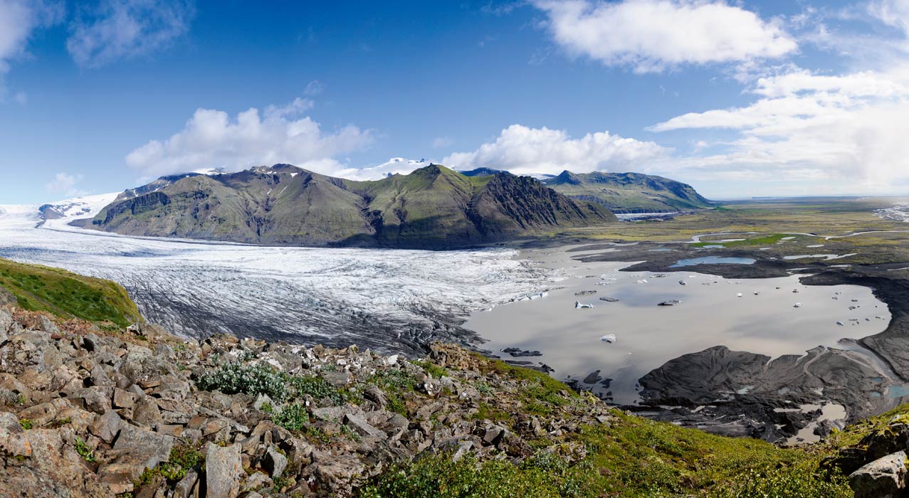 Der Nationalpark Skaftafell in Island mit dem grössten Gletscher Europas, dem Vatnajökull